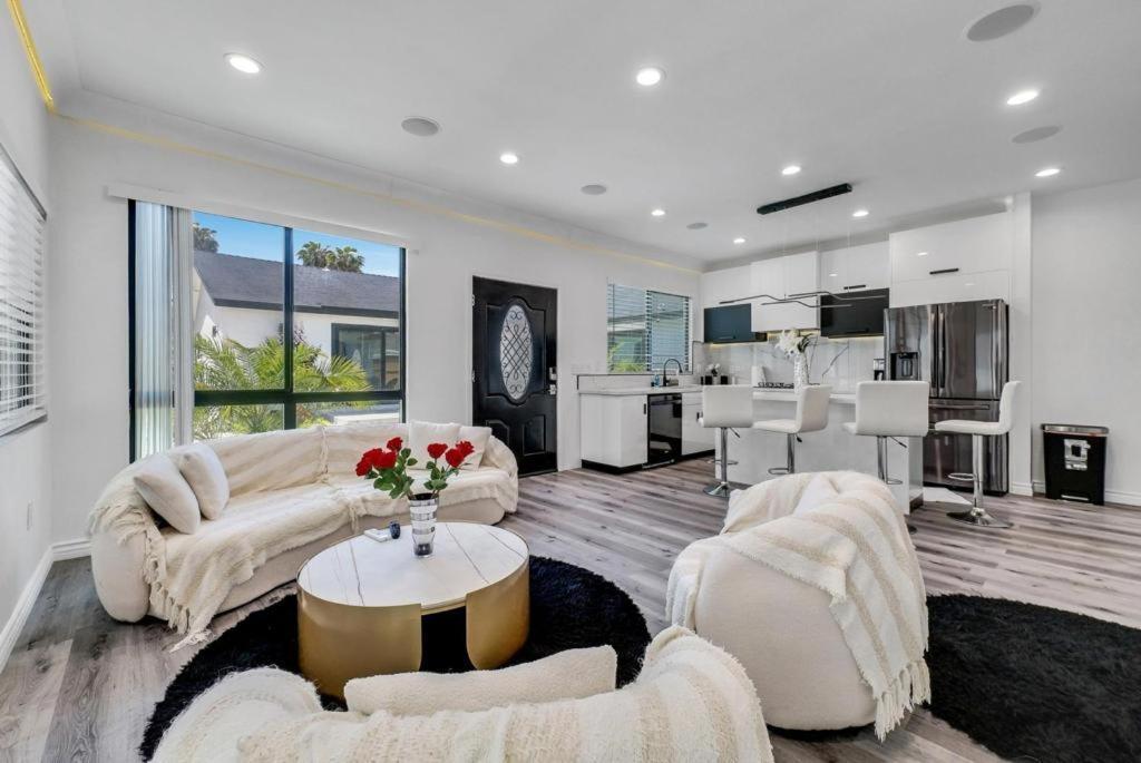 Luxury 2 Bedroom Villa ฮันติงตันบีช ภายนอก รูปภาพ